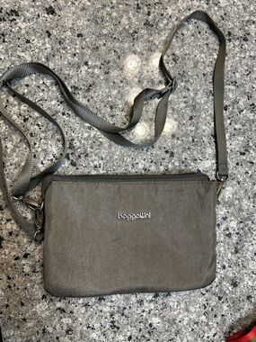 Baggallini Olive Nylon Crossbody Belt Bag